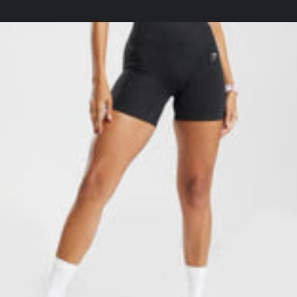 New Gymshark Sweat Seamless
Sculpt Shorts - Black